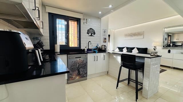 2 sovrum Lägenhet till salu i Villamartin, Orihuela med pool garage - 265 000 € (Ref: 9552661)