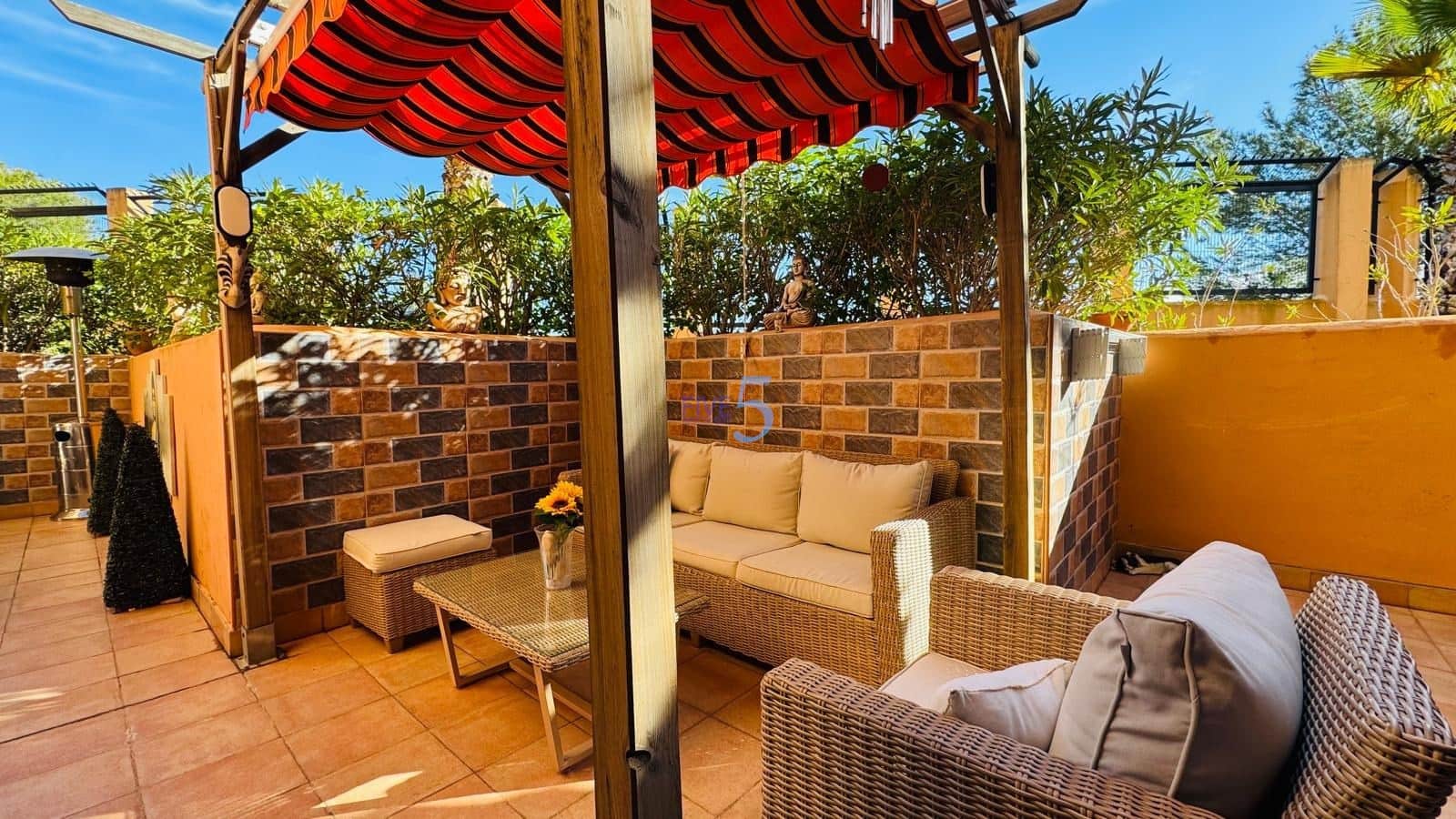 2 sovrum Lägenhet till salu i Villamartin med pool garage - 265 000 € (Ref: 9552661)