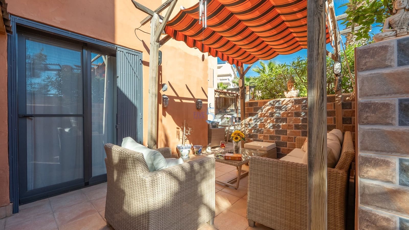 2 bedroom Apartment for sale in Villamartin with pool garage - € 255,000 (Ref: 9552661)