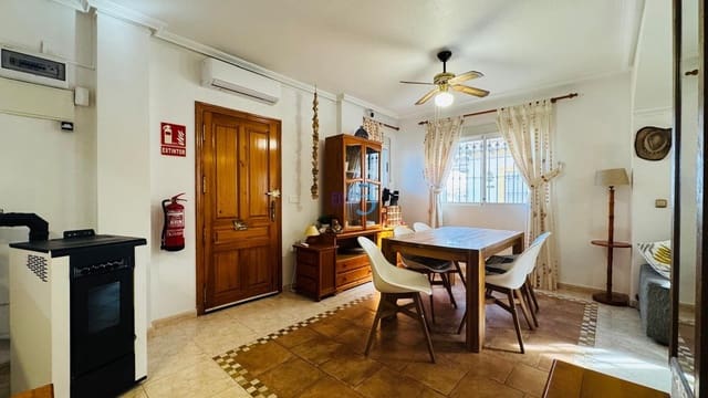 2 Zimmer Haus zu verkaufen in La Zenia, Orihuela mit Pool - 245.000 € (Ref: 9553189)