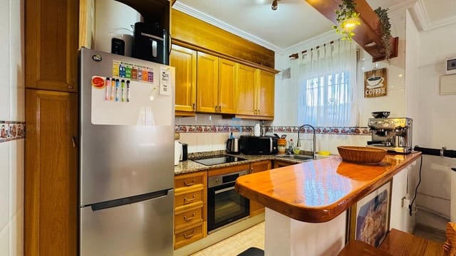 2 Zimmer Haus zu verkaufen in La Zenia, Orihuela mit Pool - 245.000 € (Ref: 9553189)