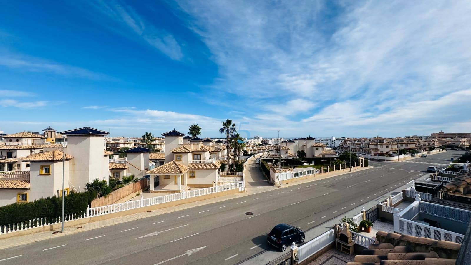 2 Zimmer Haus zu verkaufen in La Zenia mit Pool - 245.000 € (Ref: 9553189)