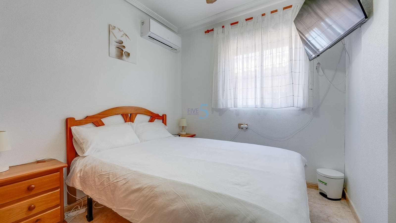 2 sypialnia Dom na sprzedaż w La Zenia z basenem - 230 000 € (Ref: 9553189)