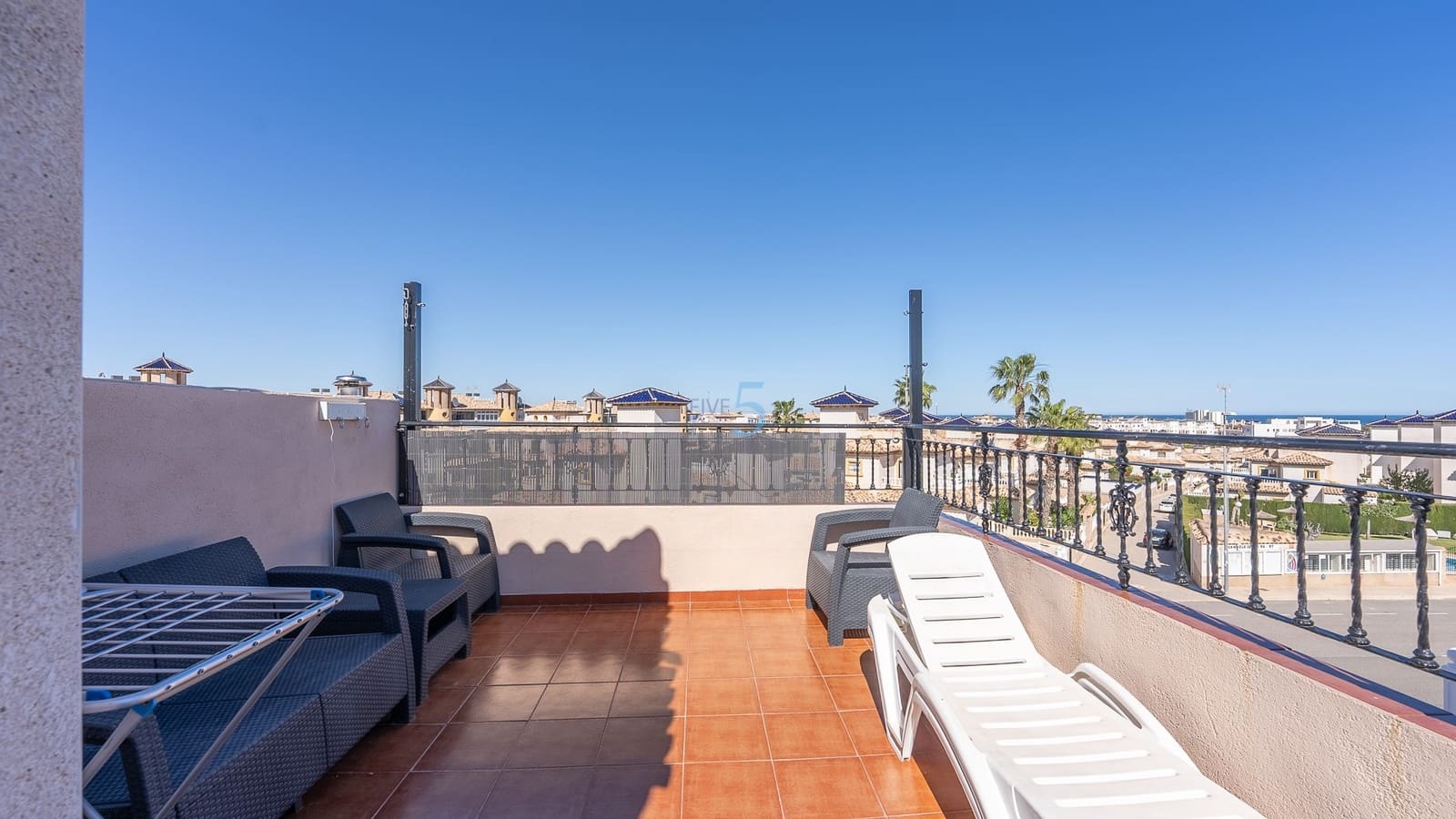 2 sypialnia Dom na sprzedaż w La Zenia z basenem - 230 000 € (Ref: 9553189)