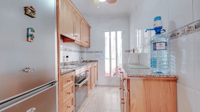 2 makuuhuone Huoneisto myytävänä paikassa San Pedro del Pinatar mukana uima-altaan - 140 000 € (Ref: 9553190)