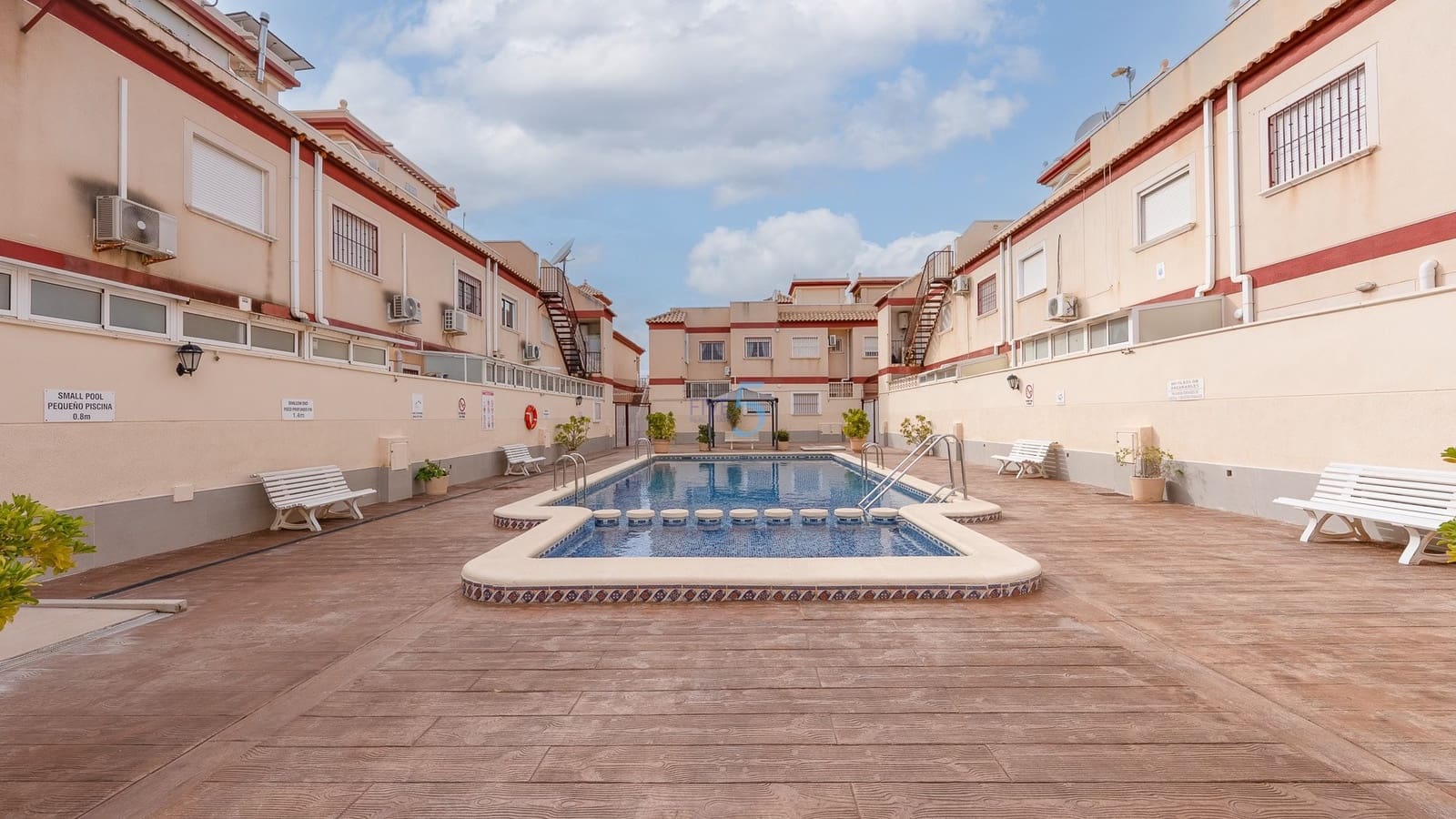 2 makuuhuone Huoneisto myytävänä paikassa San Pedro del Pinatar mukana uima-altaan - 140 000 € (Ref: 9553190)