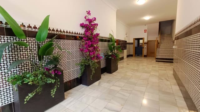 1 sovrum Lägenhet till salu i Torrevieja - 118 000 € (Ref: 9557335)