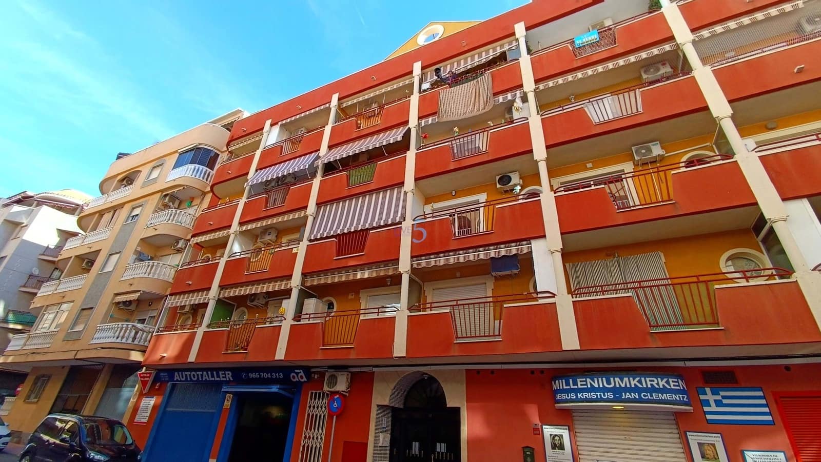 1 sovrum Lägenhet till salu i Torrevieja - 118 000 € (Ref: 9557335)