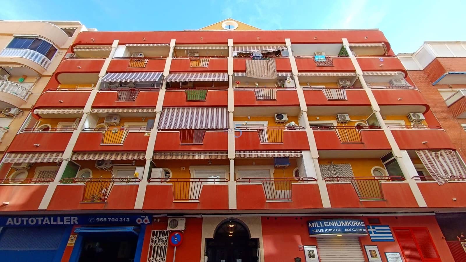 1 sovrum Lägenhet till salu i Torrevieja - 118 000 € (Ref: 9557335)