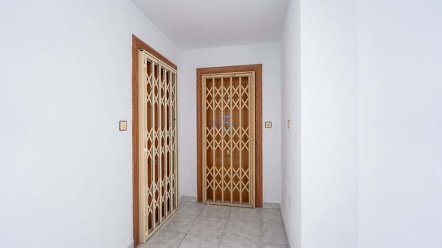 1 slaapkamer Appartement te koop in Torrevieja - € 113.000 (Ref: 9557335)