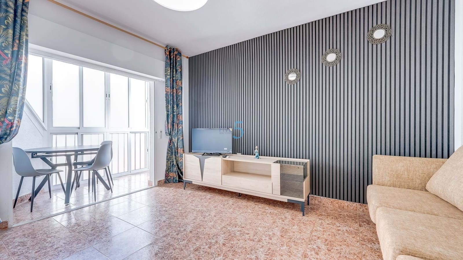 1 slaapkamer Appartement te koop in Torrevieja - € 113.000 (Ref: 9557335)