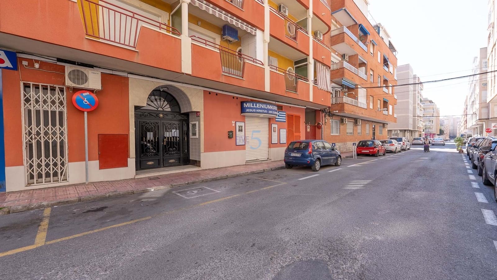 1 slaapkamer Appartement te koop in Torrevieja - € 113.000 (Ref: 9557335)