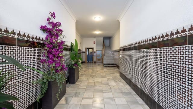 1 slaapkamer Appartement te koop in Torrevieja - € 113.000 (Ref: 9557335)