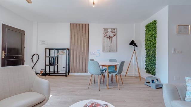 2 sovrum Lägenhet till salu i San Fulgencio med pool - 140 000 € (Ref: 9559758)