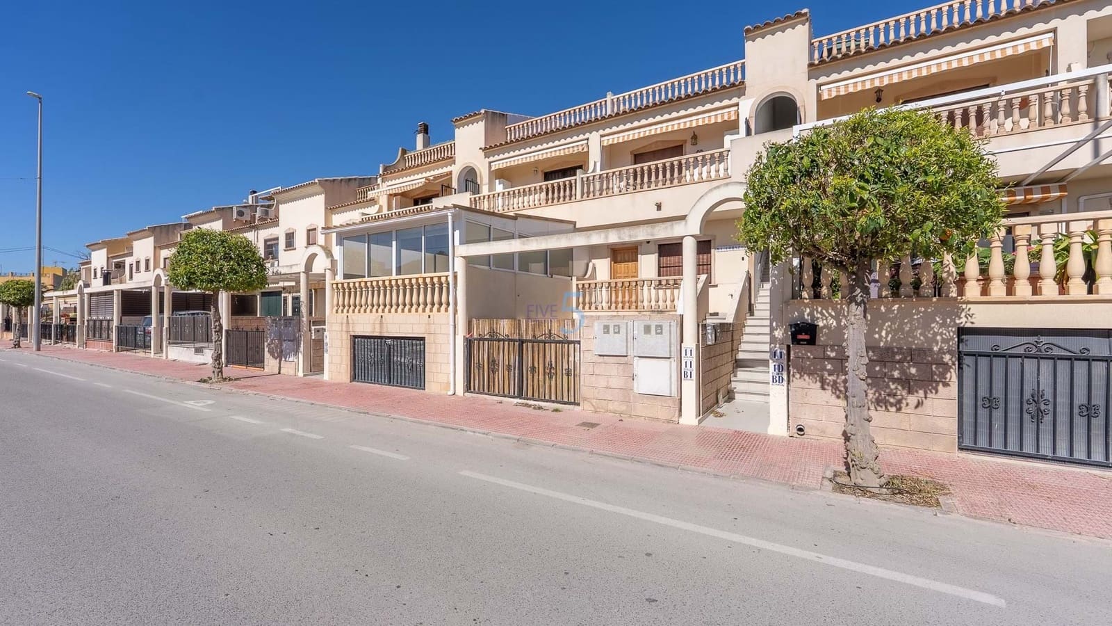 2 bedroom Apartment for sale in San Fulgencio with pool - € 140,000 (Ref: 9559758)