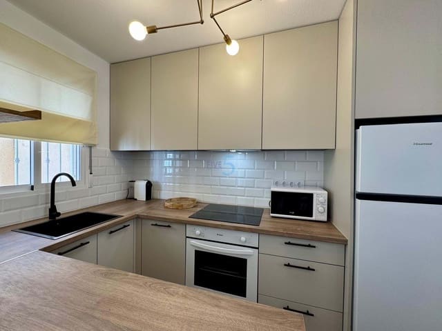 2 sovrum Hus till salu i Villamartin, Orihuela med pool garage - 179 000 € (Ref: 9559759)