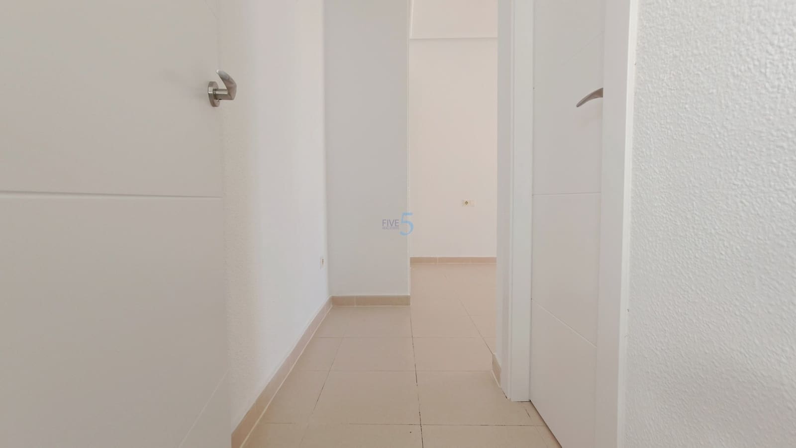 5 soveværelse Villa til salg i Ciudad Quesada med swimmingpool - € 499.995 (Ref: 9563786)