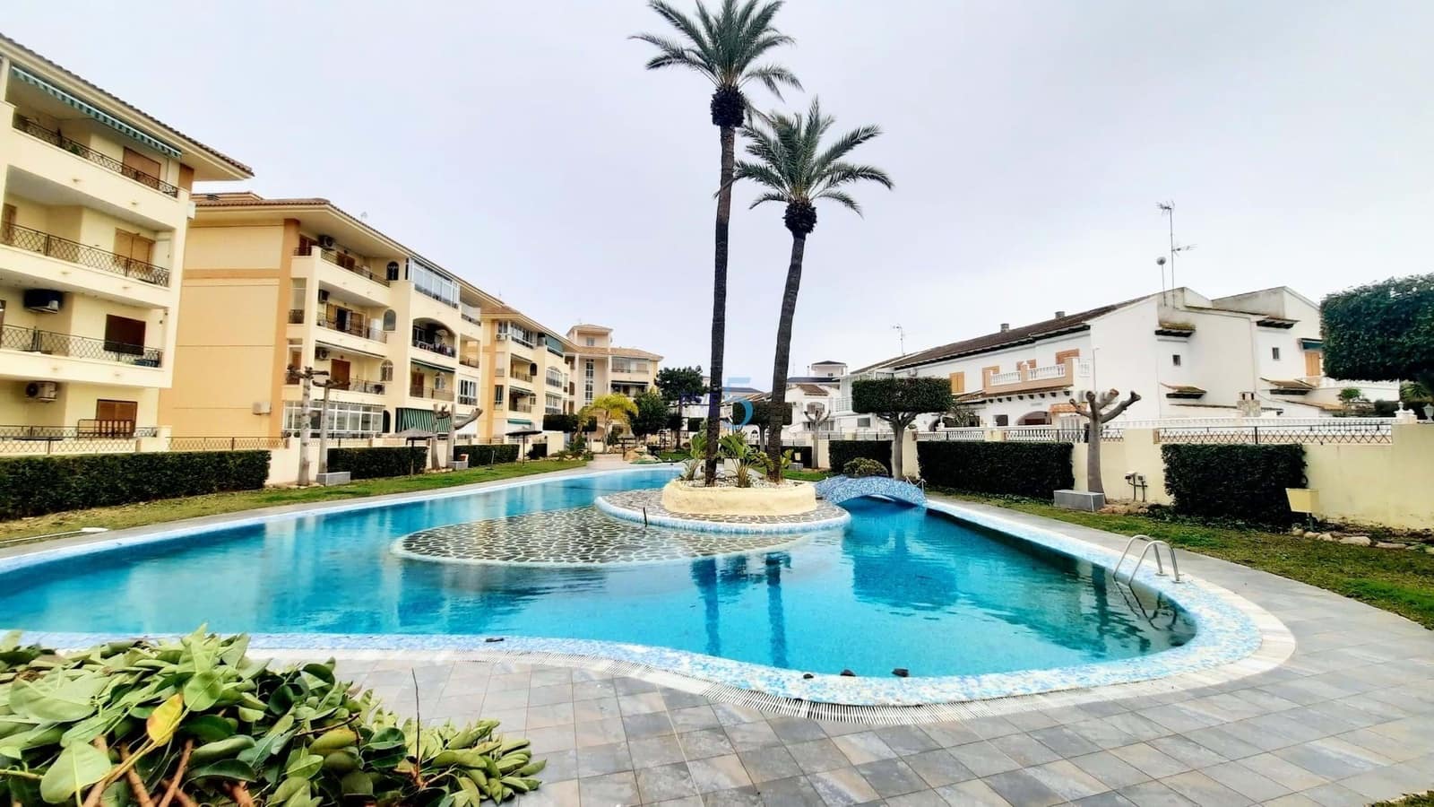 Studio til salg i La Mata med swimmingpool - € 118.000 (Ref: 9569269)