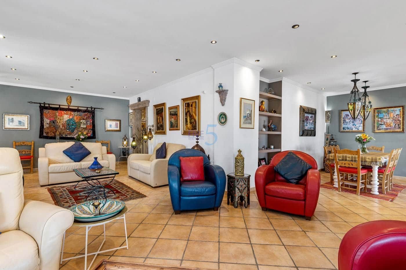 4 sypialnia Willa na sprzedaż w Daya Nueva z basenem garażem - 595 000 € (Ref: 9569270)