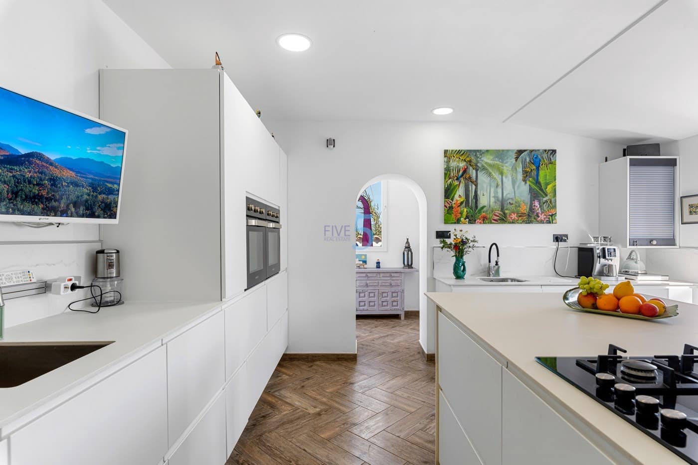 4 sypialnia Willa na sprzedaż w Daya Nueva z basenem garażem - 595 000 € (Ref: 9569270)