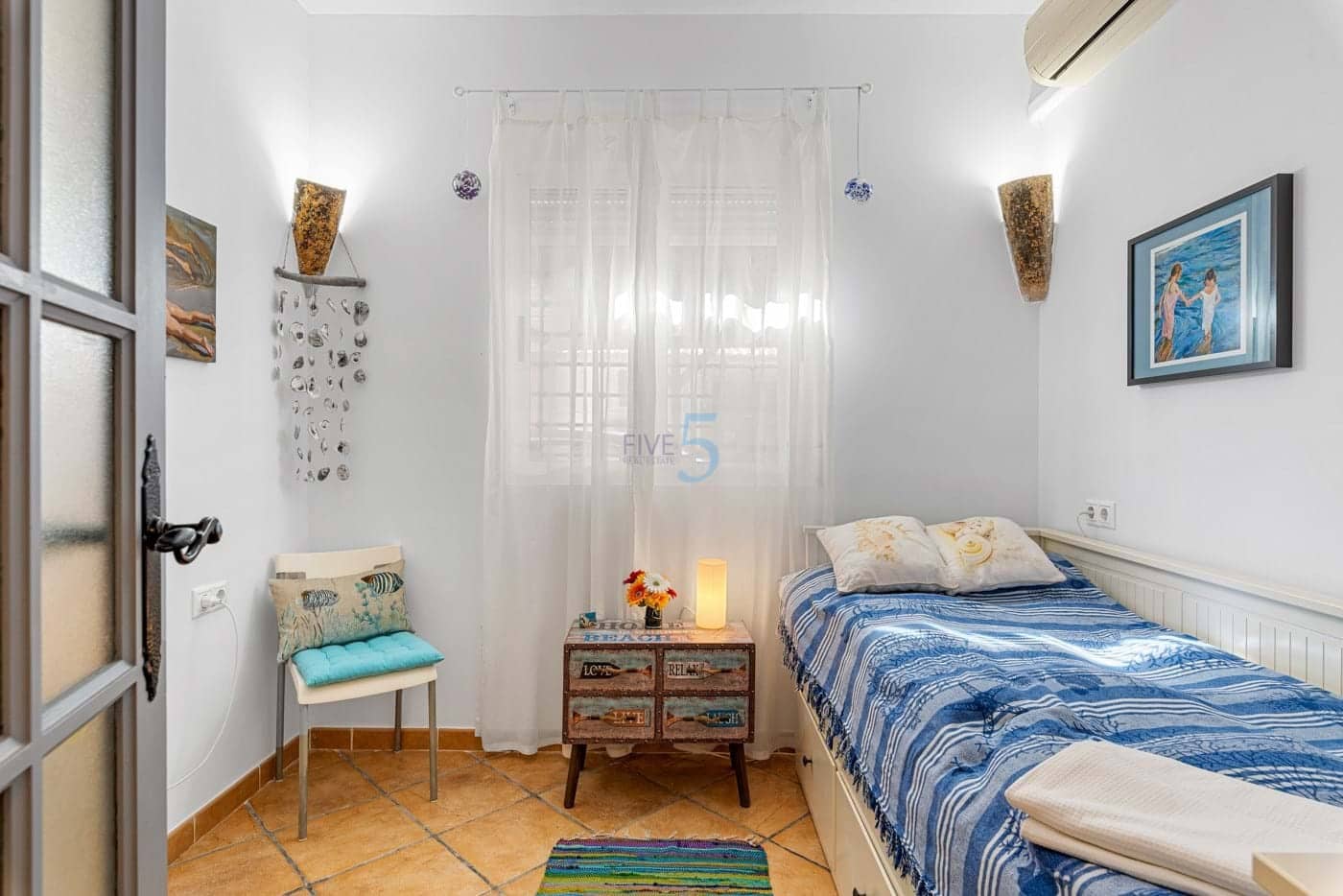 4 sypialnia Willa na sprzedaż w Daya Nueva z basenem garażem - 595 000 € (Ref: 9569270)