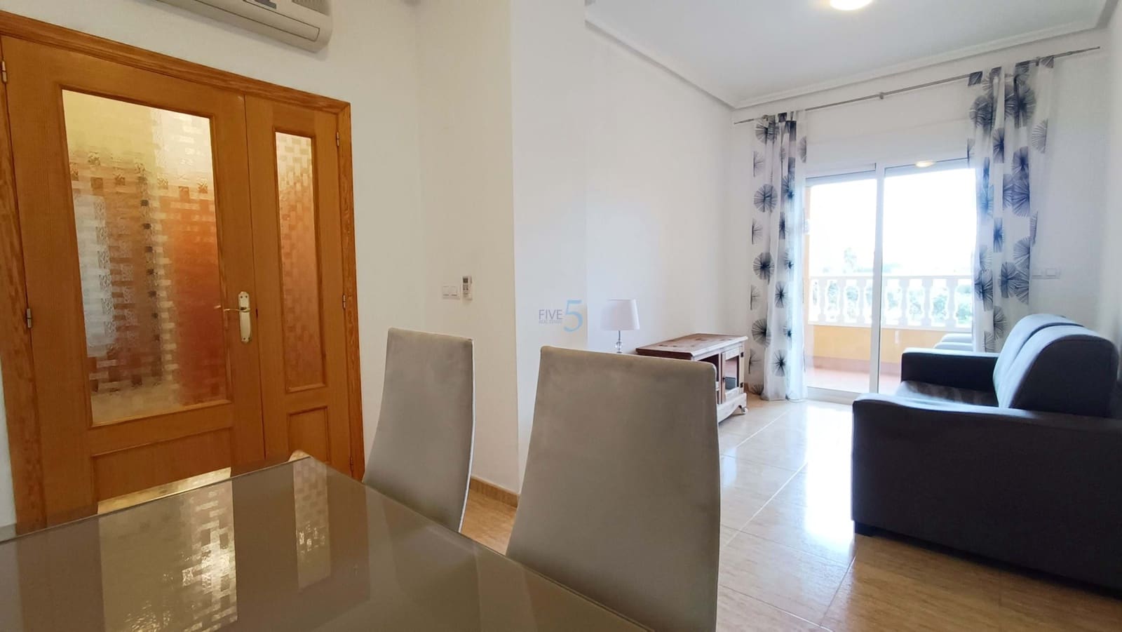 Apartamento de 2 habitaciones en Formentera del Segura en venta con piscina - 99.995 € (Ref: 9570116)