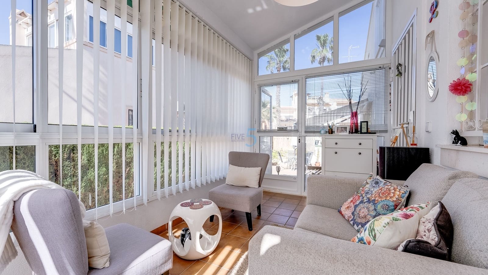 Chalet de 3 habitaciones en Playa Flamenca en venta con piscina garaje - 349.900 € (Ref: 9570345)