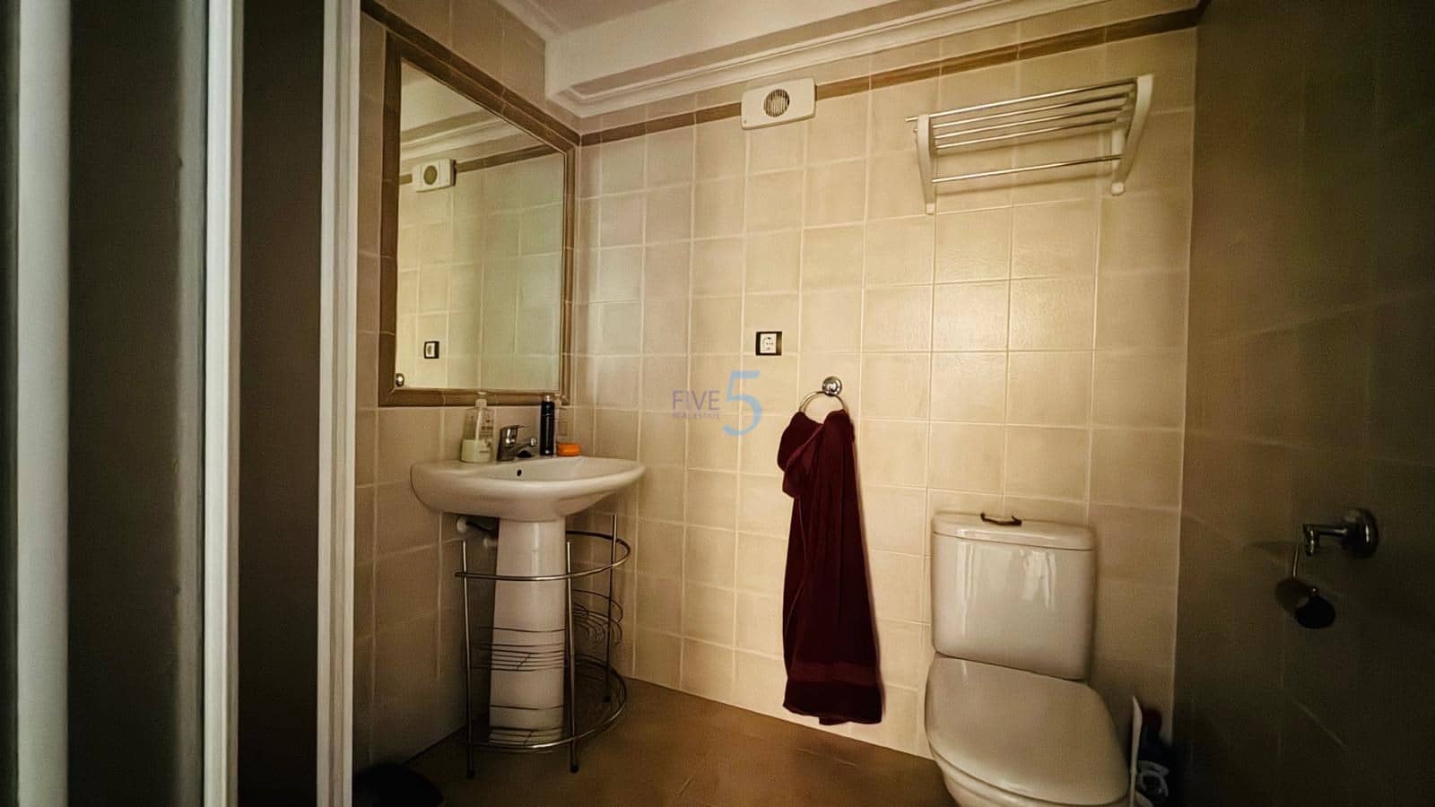 3 chambre Villa/Maison à vendre à Villamartin avec piscine garage - 329 000 € (Ref: 9570346)