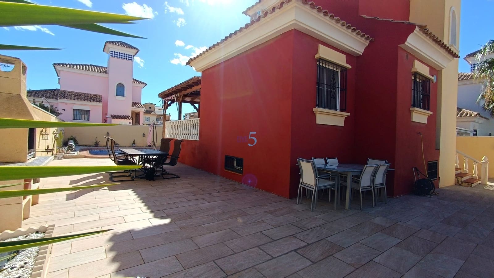 3 bedroom Villa for sale in Lo Crispin with pool - € 349,995 (Ref: 9571990)