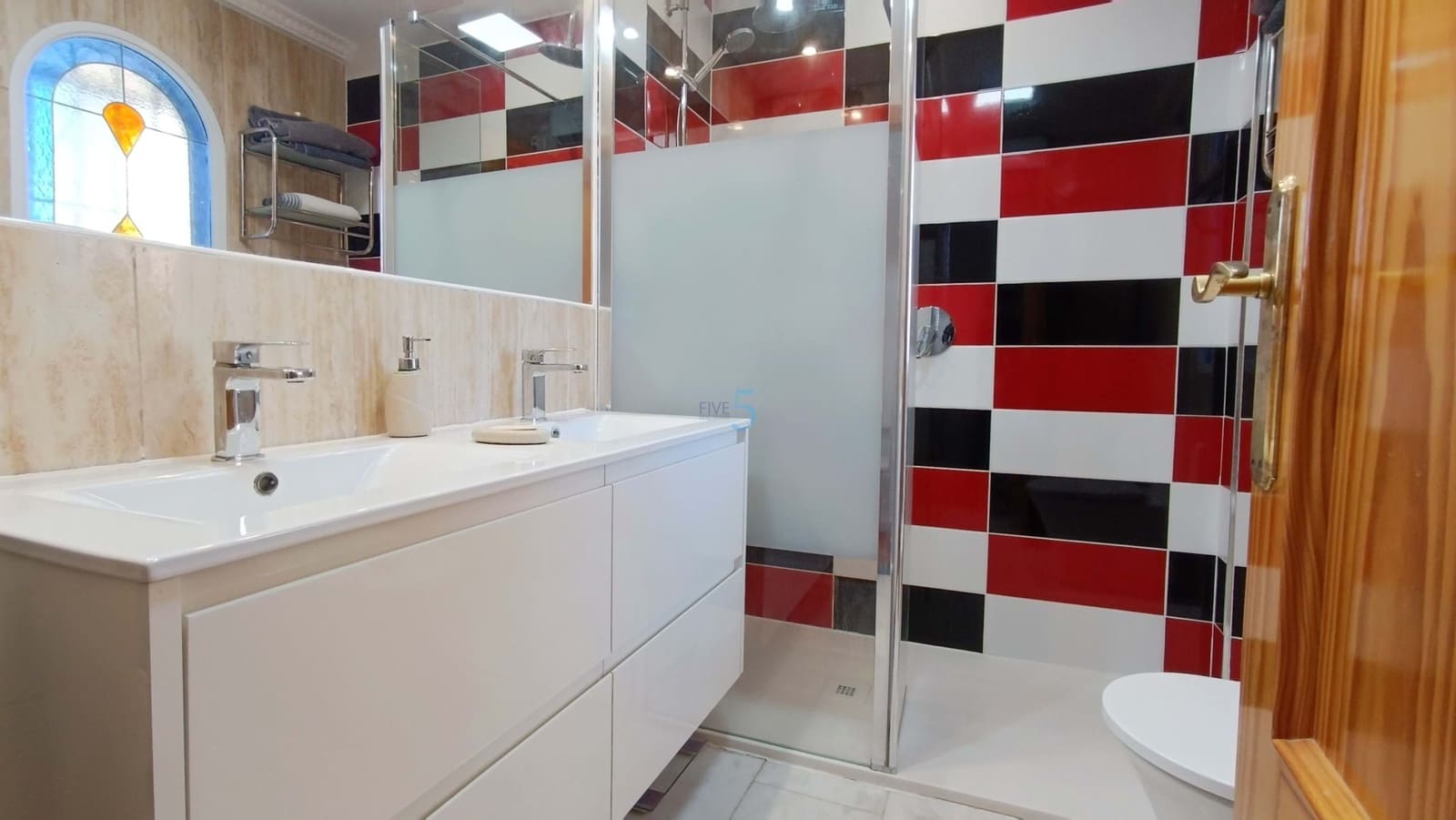 3 bedroom Villa for sale in Lo Crispin with pool - € 349,995 (Ref: 9571990)