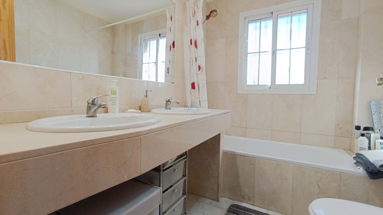 3 bedroom Villa for sale in Lo Crispin with pool - € 349,995 (Ref: 9571990)