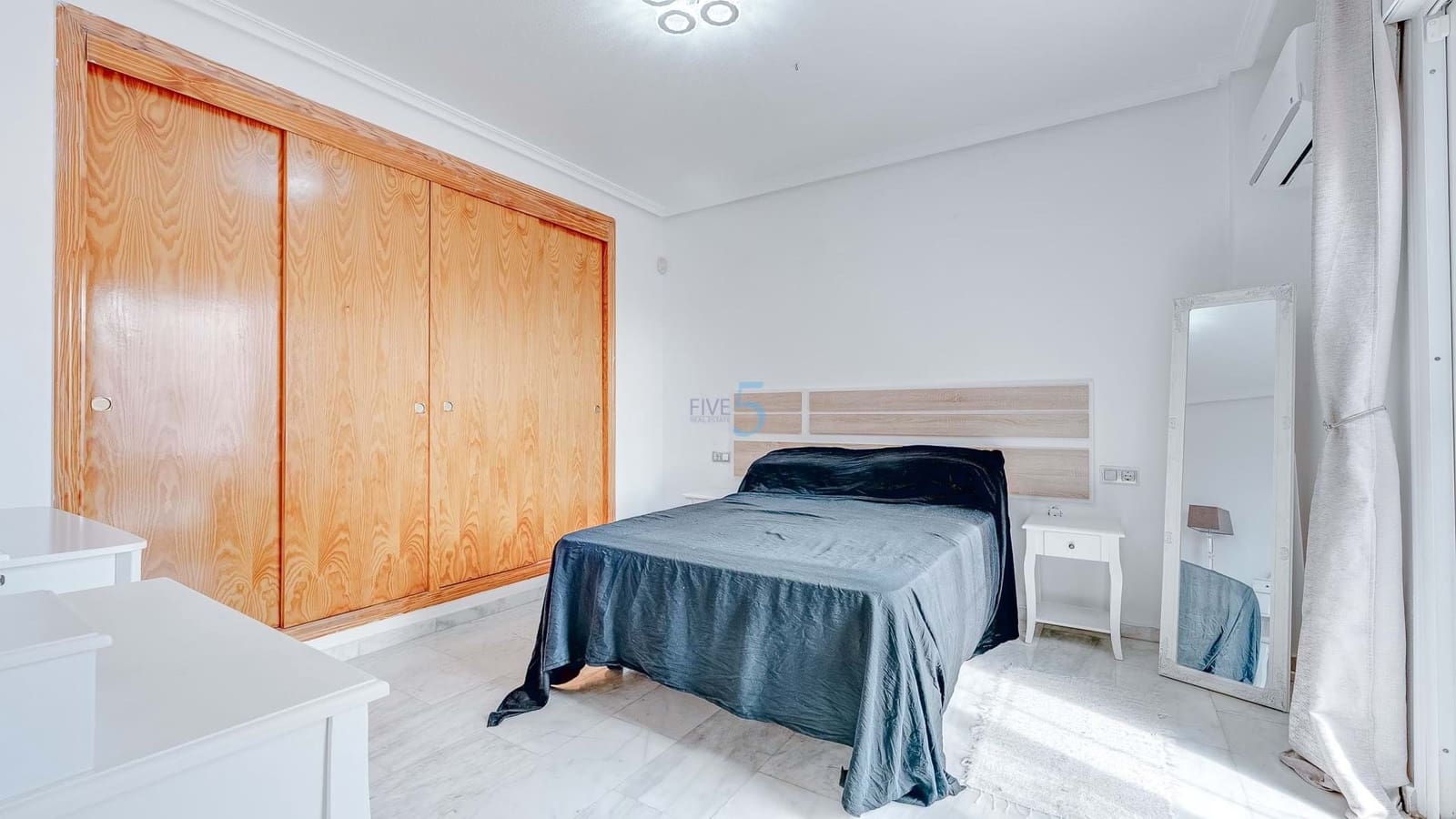 3 makuuhuone Huvila myytävänä paikassa Lo Crispin mukana uima-altaan - 349 995 € (Ref: 9571990)