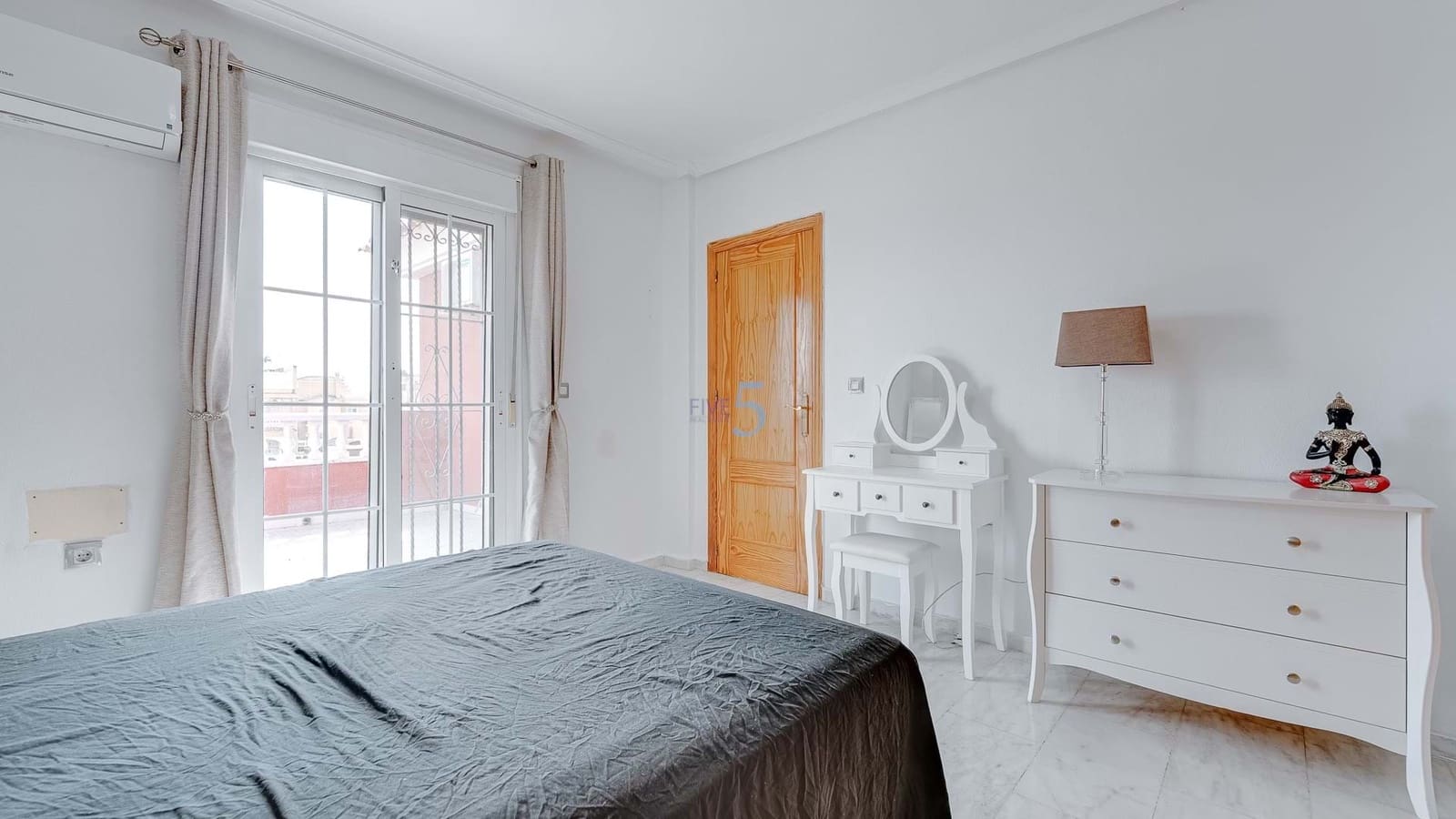 3 makuuhuone Huvila myytävänä paikassa Lo Crispin mukana uima-altaan - 349 995 € (Ref: 9571990)