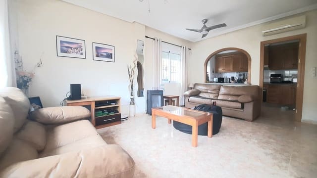 2 sypialnia Dom na sprzedaż w Los Alcázares z basenem - 185 000 € (Ref: 9575126)