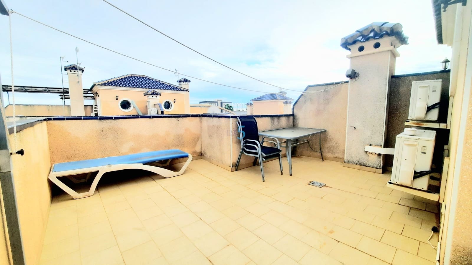 2 sypialnia Dom na sprzedaż w Los Alcazares z basenem - 185 000 € (Ref: 9575126)