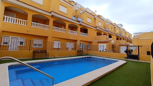 3 sovrum Hus till salu i Jacarilla med pool garage - 120 000 € (Ref: 9575127)