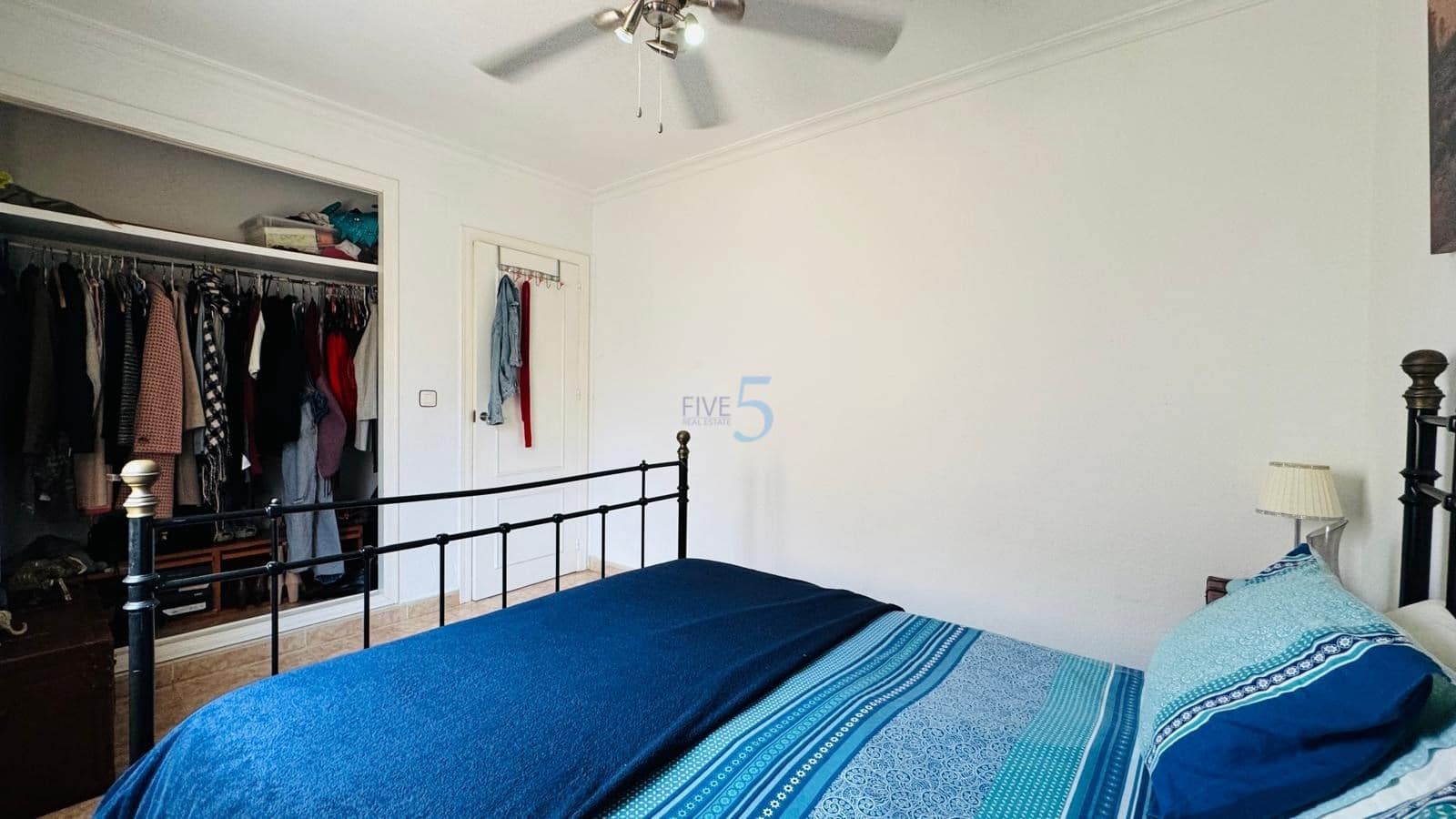 Chalet de 3 habitaciones en San Luis en venta - 249.000 € (Ref: 9575128)