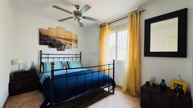 3 sypialnia Willa na sprzedaż w Torrevieja - 249 000 € (Ref: 9575128)