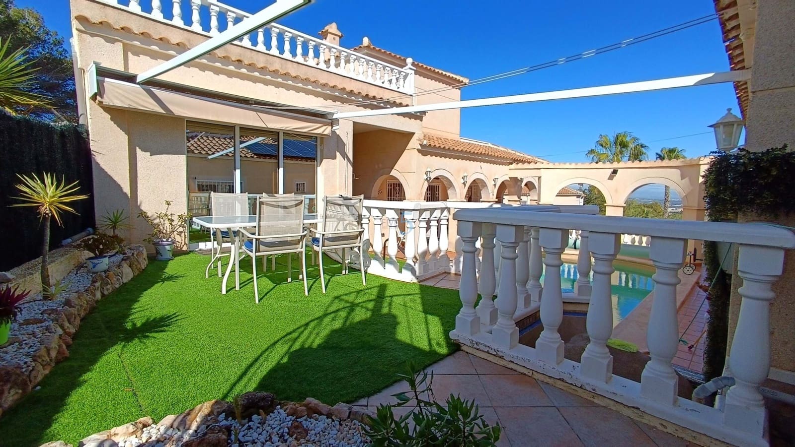 4 chambre Villa/Maison à vendre à San Miguel de Salinas avec piscine garage - 575 000 € (Ref: 9581372)