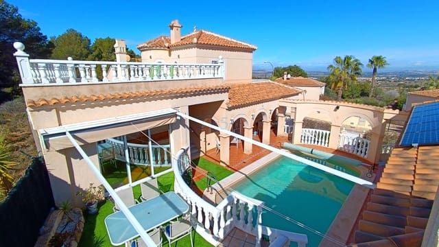 4 chambre Villa/Maison à vendre à San Miguel de Salinas avec piscine garage - 575 000 € (Ref: 9581372)