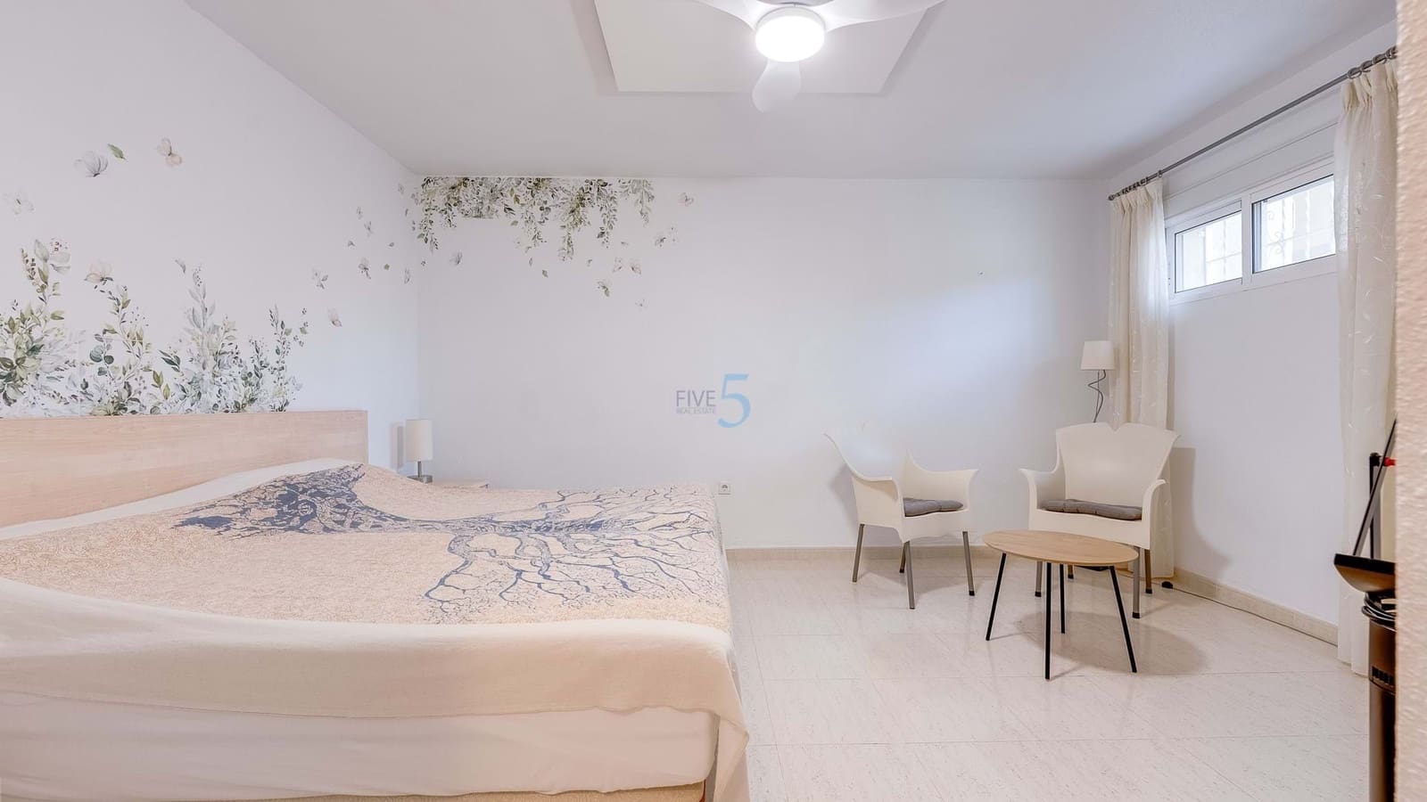 4 soverom Villa til salgs i San Miguel de Salinas med svømmebasseng garasje - € 575 000 (Ref: 9581372)