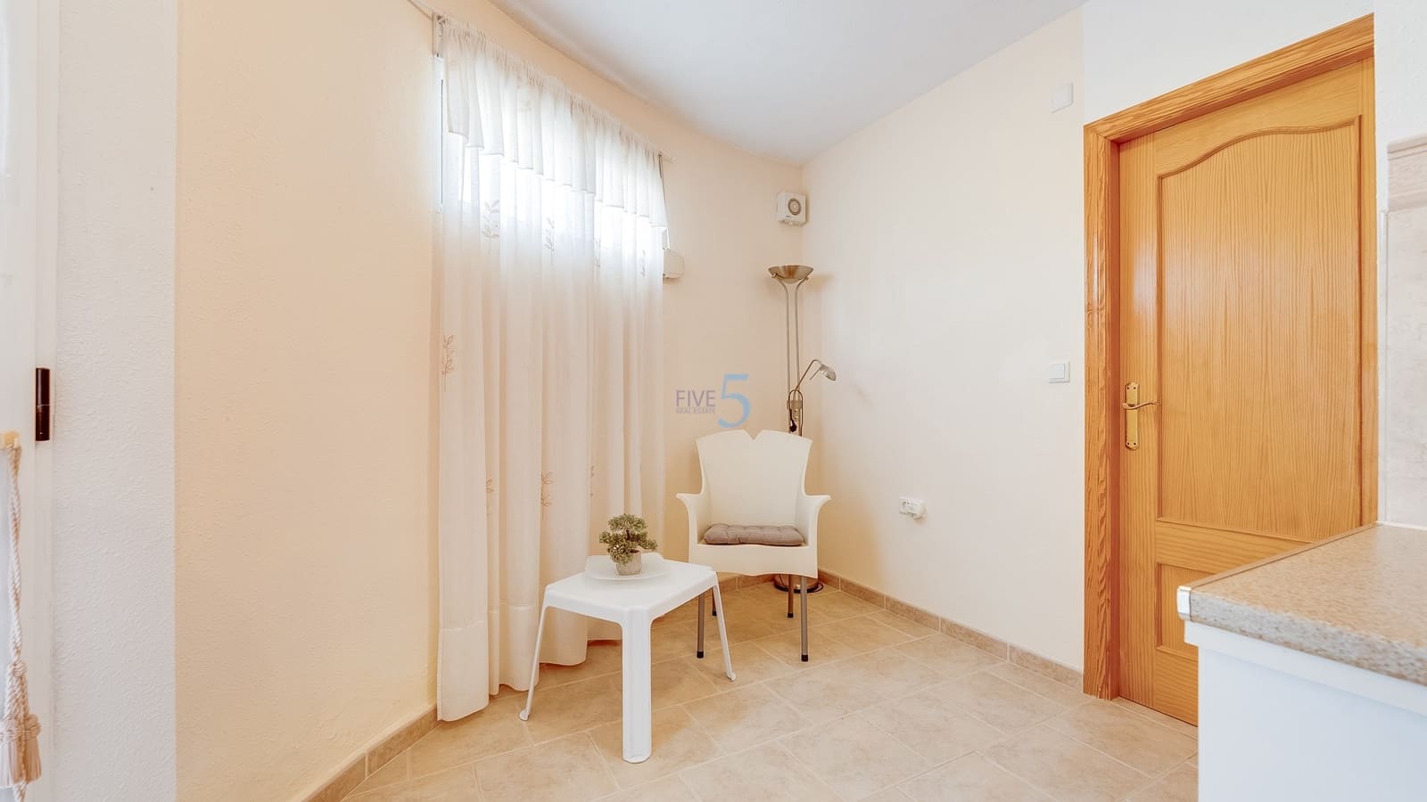 4 soverom Villa til salgs i San Miguel de Salinas med svømmebasseng garasje - € 575 000 (Ref: 9581372)