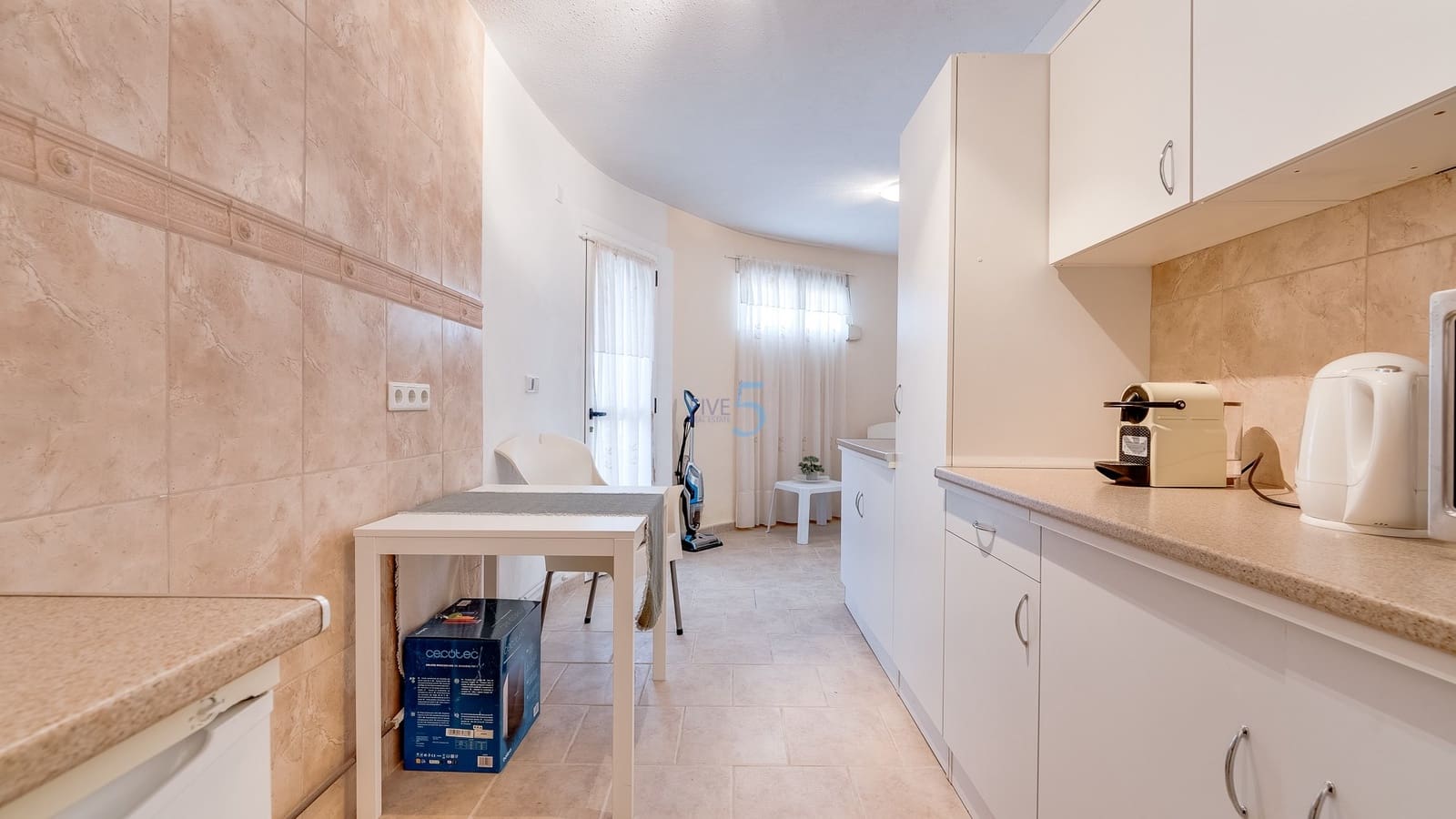 4 soverom Villa til salgs i San Miguel de Salinas med svømmebasseng garasje - € 575 000 (Ref: 9581372)