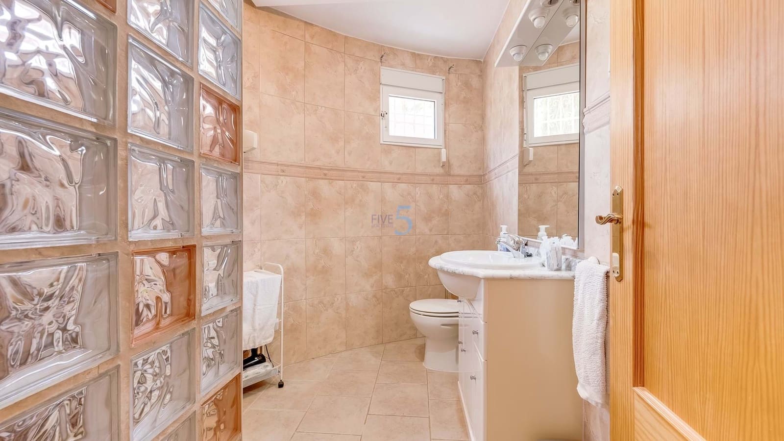 4 soverom Villa til salgs i San Miguel de Salinas med svømmebasseng garasje - € 575 000 (Ref: 9581372)