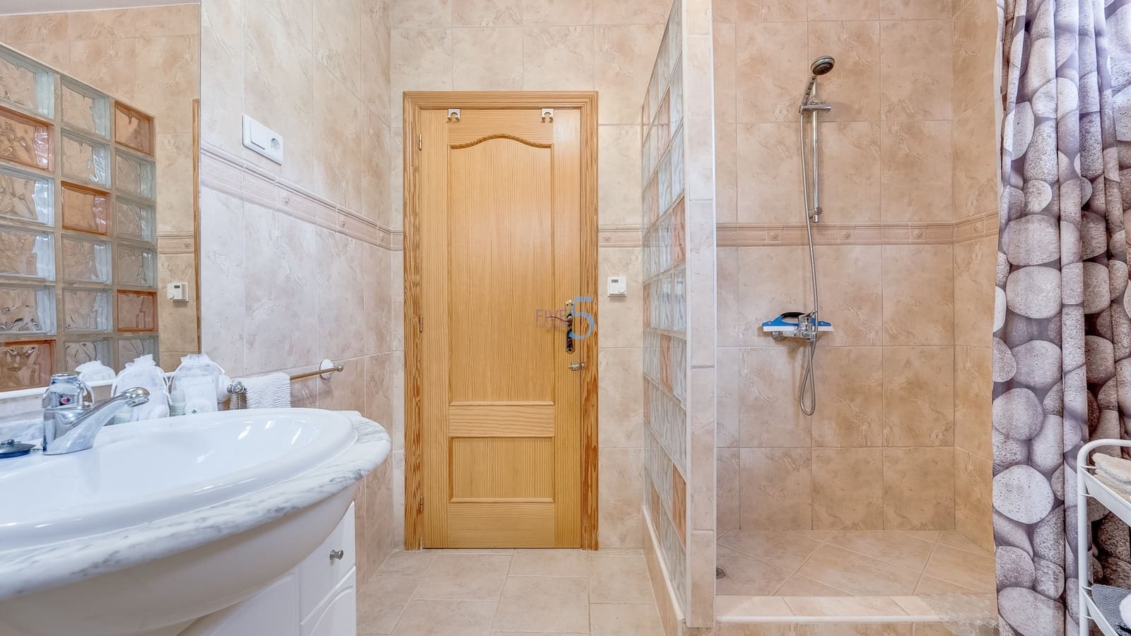 4 soverom Villa til salgs i San Miguel de Salinas med svømmebasseng garasje - € 575 000 (Ref: 9581372)