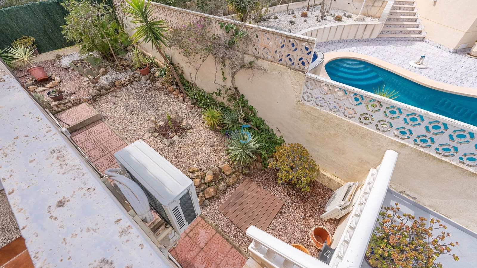 4 soverom Villa til salgs i San Miguel de Salinas med svømmebasseng garasje - € 575 000 (Ref: 9581372)