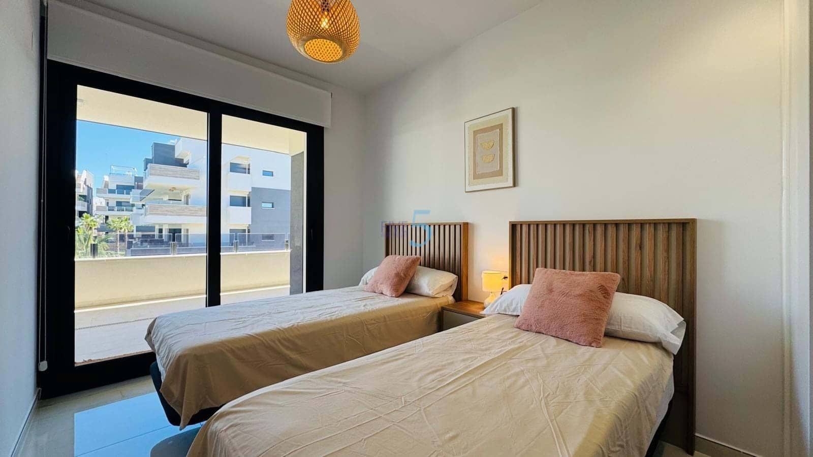 2 sypialnia Apartament na sprzedaż w Los Altos z basenem garażem - 285 000 € (Ref: 9581373)