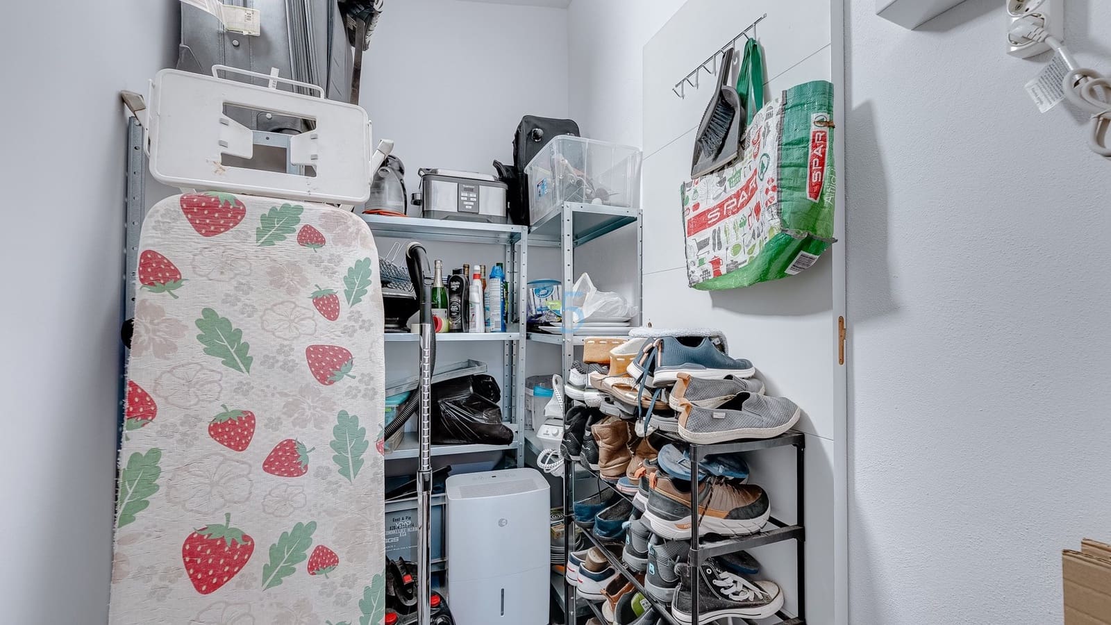 3 Zimmer Villa zu verkaufen in Los Balcones mit Pool Garage - 585.000 € (Ref: 9581375)