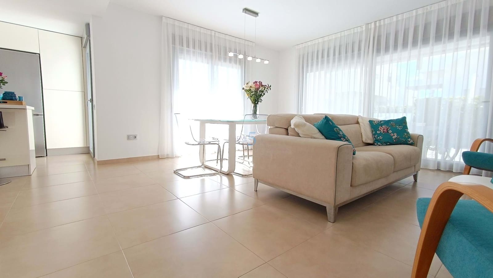 3 sypialnia Apartament na sprzedaż w Vistabella z basenem garażem - 275 000 € (Ref: 9581376)