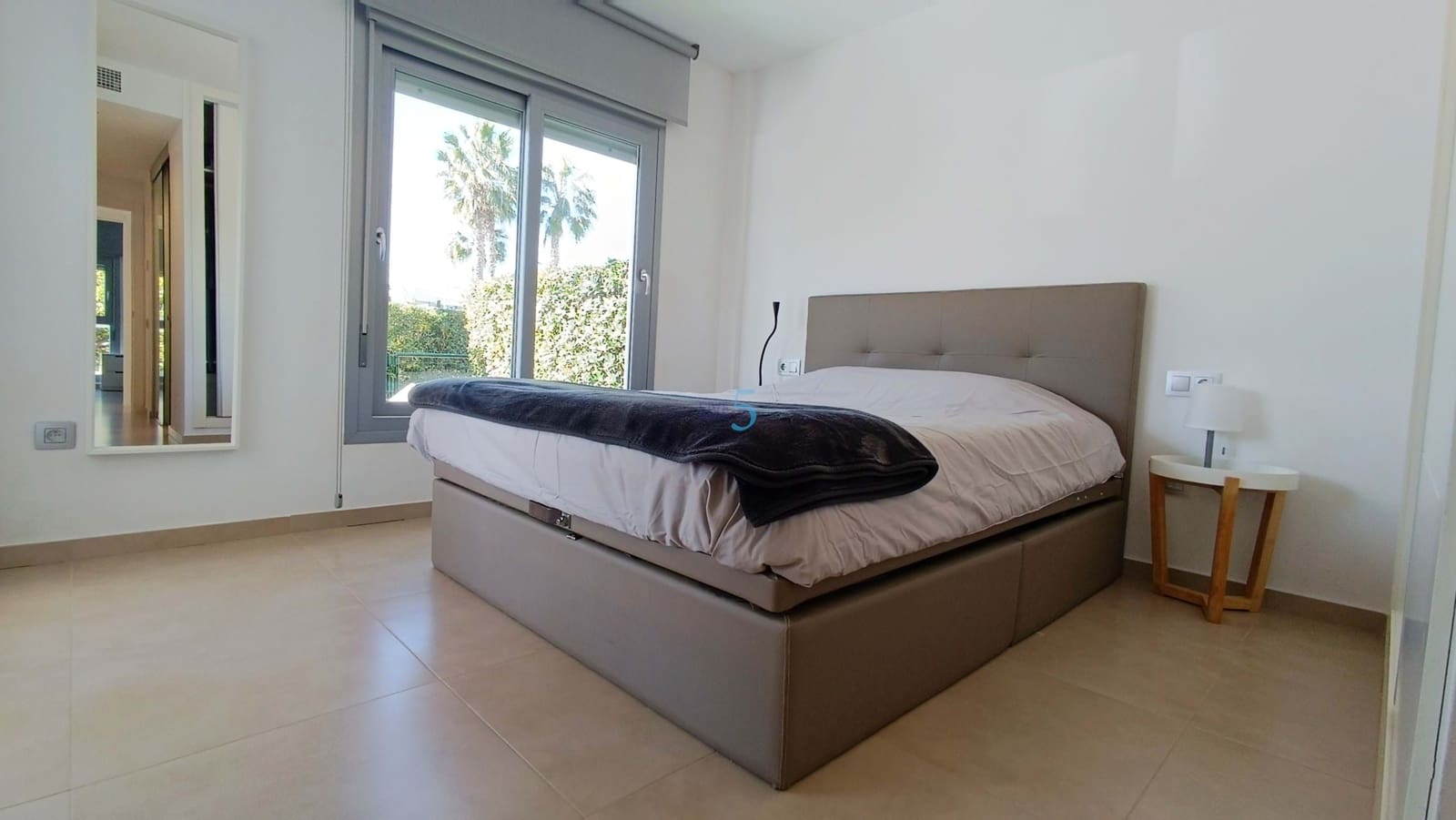 3 sypialnia Apartament na sprzedaż w Vistabella z basenem garażem - 275 000 € (Ref: 9581376)